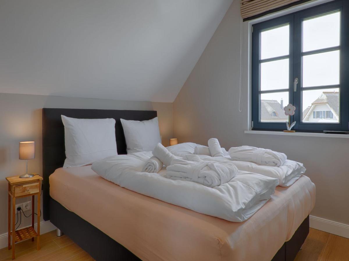 Reetland Am Meer - Premium Reetdachvilla Mit 3 Schlafzimmern, Sauna Und Kamin F27 Dranske Buitenkant foto